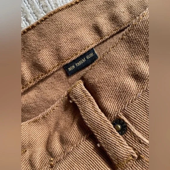 Shorts - Picture 3 of 5